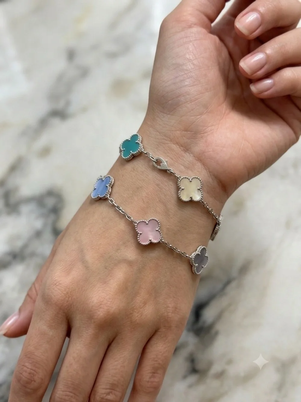 Silver Multicolor Clover Station Bracelet | Pastel Mother-of-Pearl Style